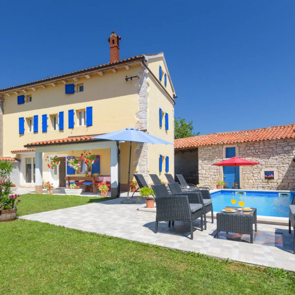 Villa Mikula, Istrian Villas, with pool, near Barban in Istria, Croatia